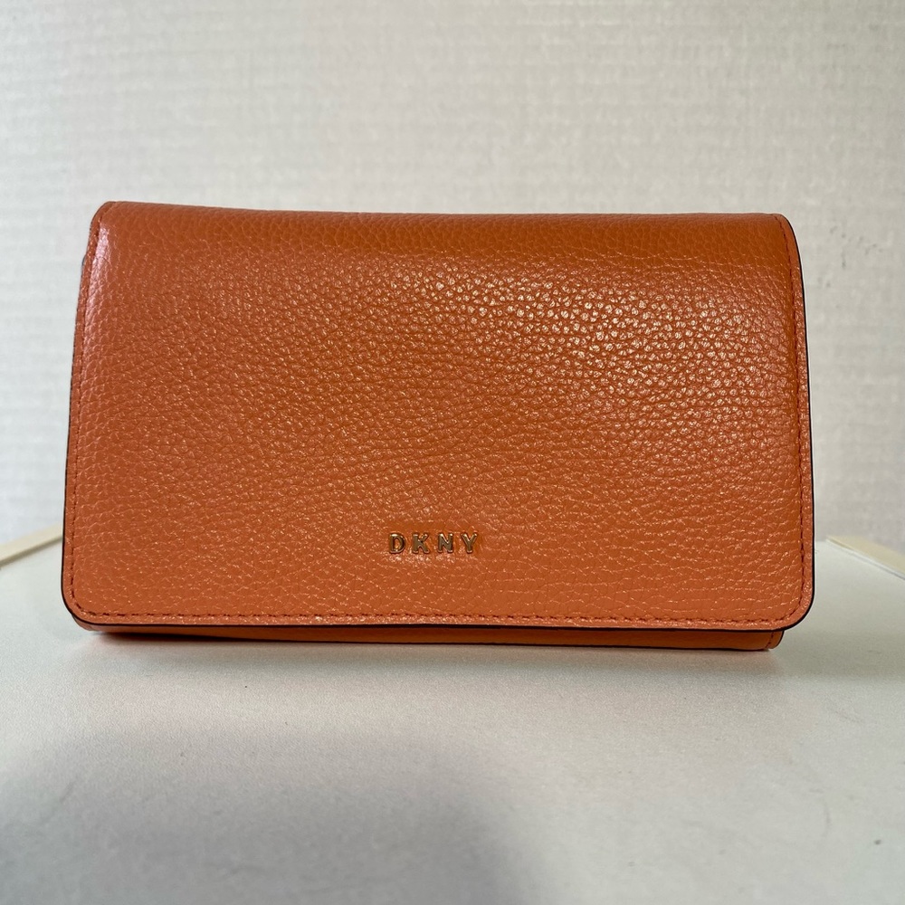 DKNY wallet brand new never used!